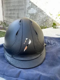 Bombe Antares excellent état  Taille S ( taille 53 au 56)