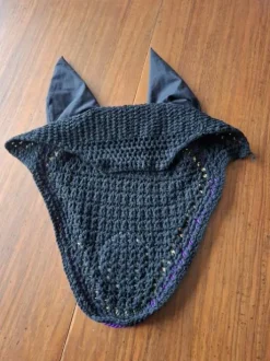 Bonnet anti-mouche cheval Alexandra Ledermann