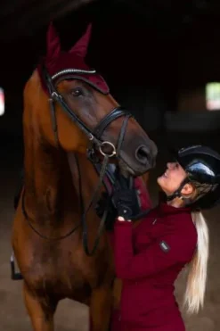 Bonnet Dark Bordeaux - Equestrian Stockholm