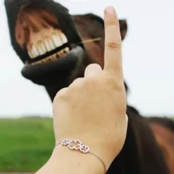 Bracelet avec trèfles à quatre feuilles - Ponytail & Co