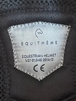 Casque equitheme taille M (55-57)
