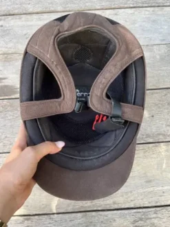 casque équitation marron