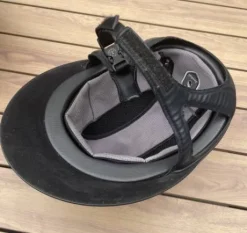 Casque SAMSHIELD MISS + sac de transport HORSE & TRAVEL