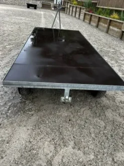 CHARIOT POUR CHANDELIERS