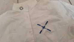 Chemise blanche manche longue avec dessin taille L