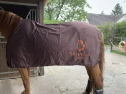 Chemise pour cheval