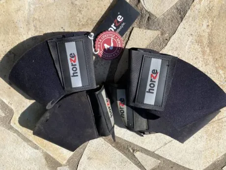 Cloche Néoprène noir horze