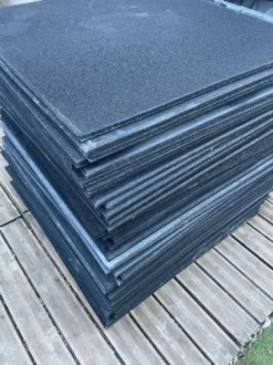 Dalles plaques tapis en caoutchouc amortissantes anti d