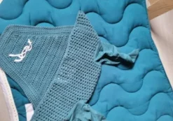 Ensemble bonnet tapis