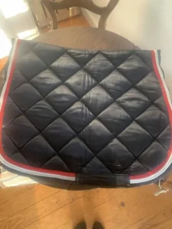 Ensemble tapis + bonnet Alexandra Ledermann