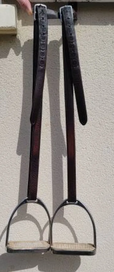 Etrivières BUTET et ses étriers