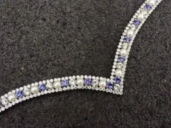Frontal strass blancs et bleu indigo - Éclat et élégance