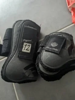 Guêtres avant et arrière taille cheval couleur noir