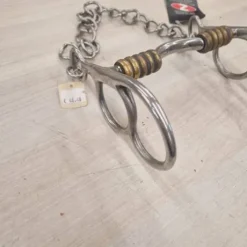 Mors d'attelage  coup poing