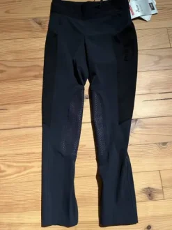 Panatalon PIKEUR bleu marine neuf avec étiquette