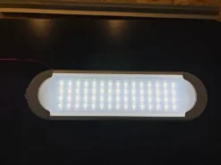 Plafonnier led blanc et bleu pour camion chevaux - 12v