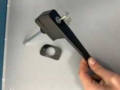 Poignée de porte cabine - métal standard