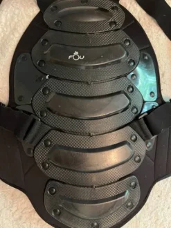 Protection dorsale Fouganza taille S adulte 160-170