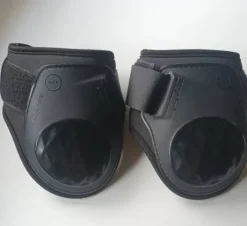 Protège boulet noir fouganza