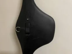 Sangle bavette noire HFI 140