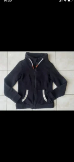 Sweat Penelope Leprévost