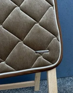 Tapis de selle Lamicell Velours taupe