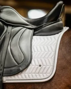 Tapis de selle Sennah Dressage - QHP - 100% polyester