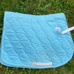 Tapis HKM bleu ciel cheval