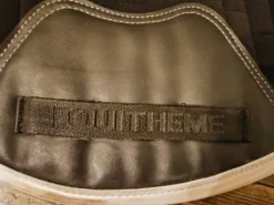 Tapis Équitheme noir