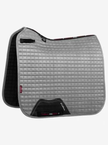 Tapis square suede lemieux