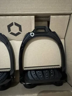 Étrier flex on aluminium